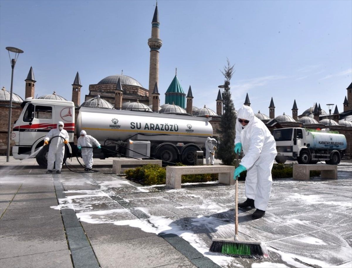 Konya\'da dezenfektan çalışmaları devam ediyor