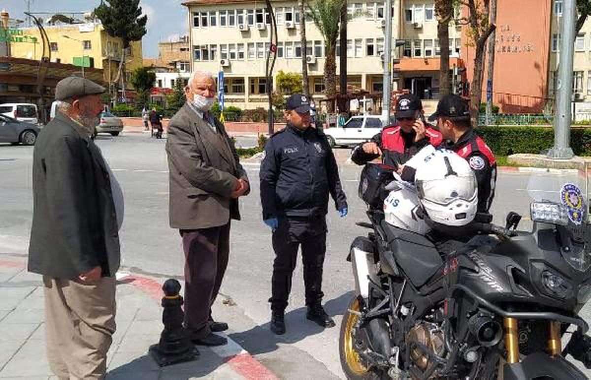Mersin\'de 65 yaş yasağına uymayan 20 kişiye para cezası