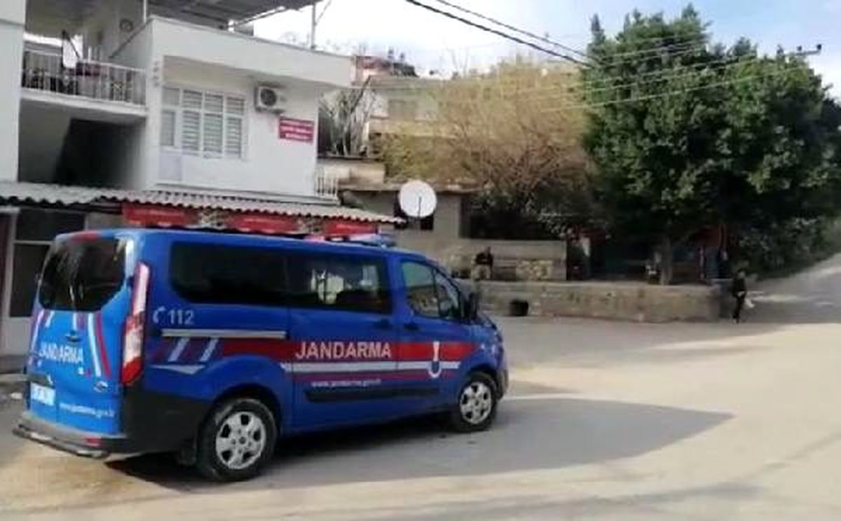 Mersin\'de jandarmadan \'dışarıya çıkmayın\' anonsu