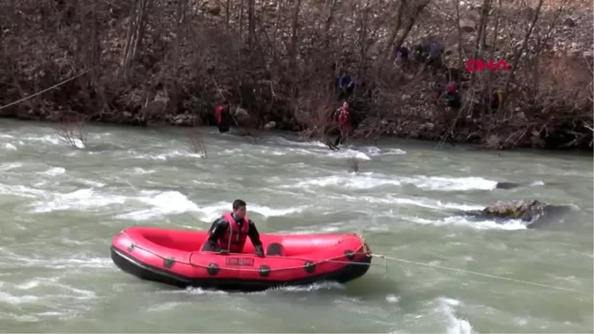 Munzur Nehri\'nde kaybolan Uzman Çavuş Güneş\'ten 7\'nci günde de iz yok