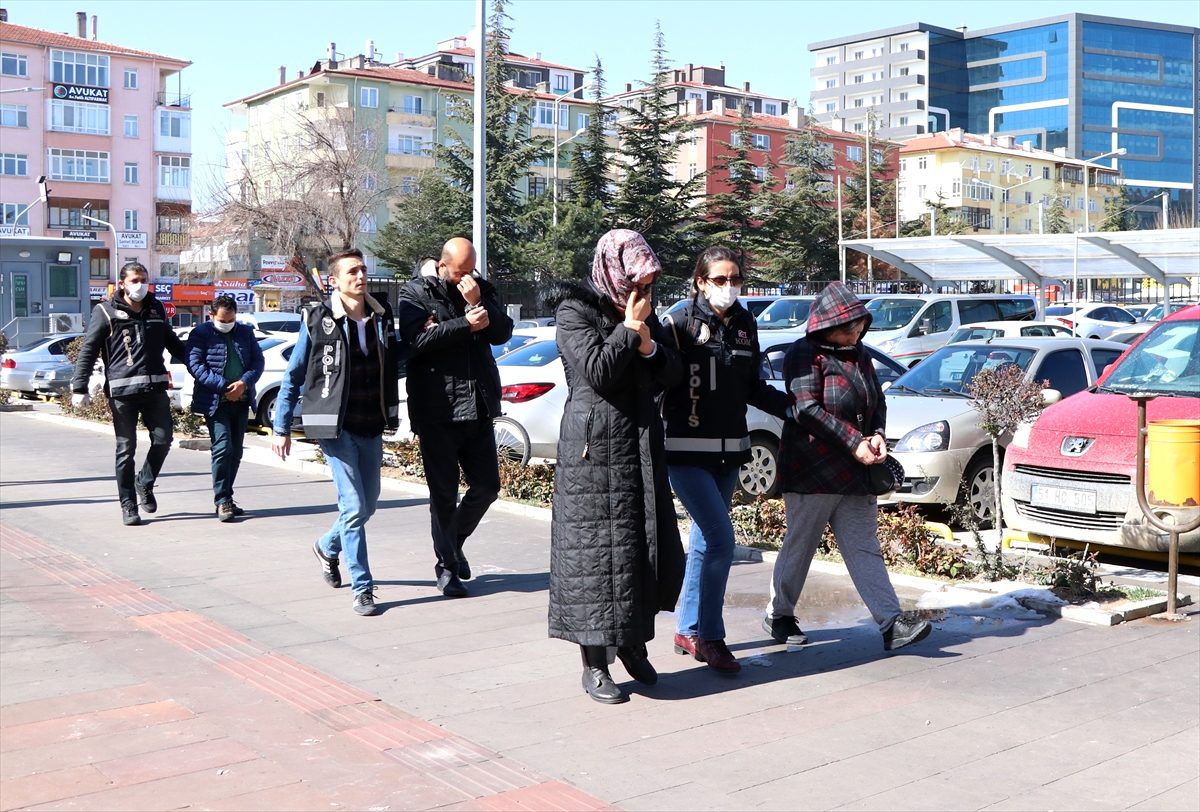 Niğde\'de "tefeci" operasyonunda yakalanan 4 şüpheliden 1\'i tutuklandı