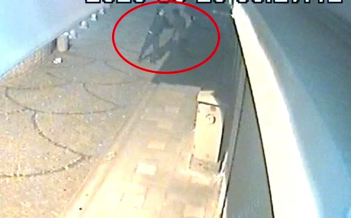 Öfkeyle dağıttı, dağıttığı gibi topladı