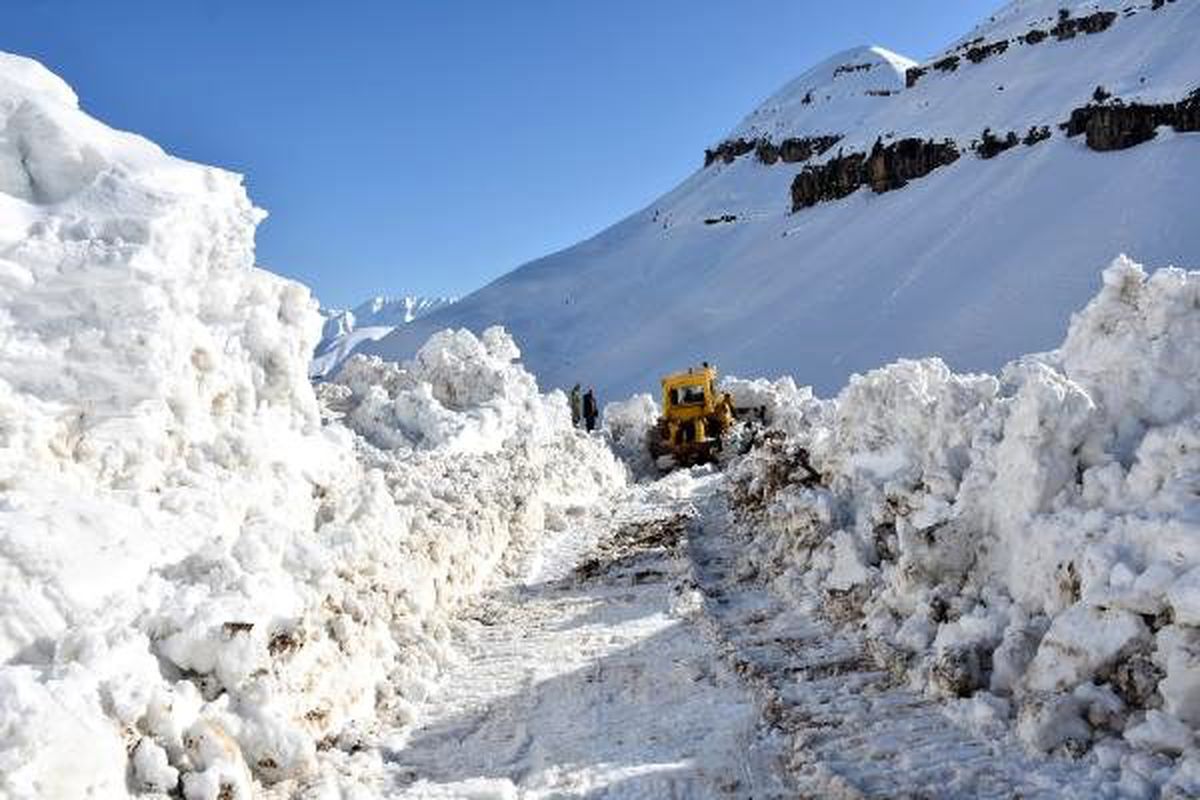 Şimuni Diril\'in cenazesi, askeri helikopterle alındı