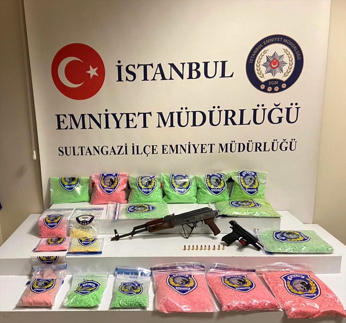 Sultangazi\'deki uyuşturucu operasyonu