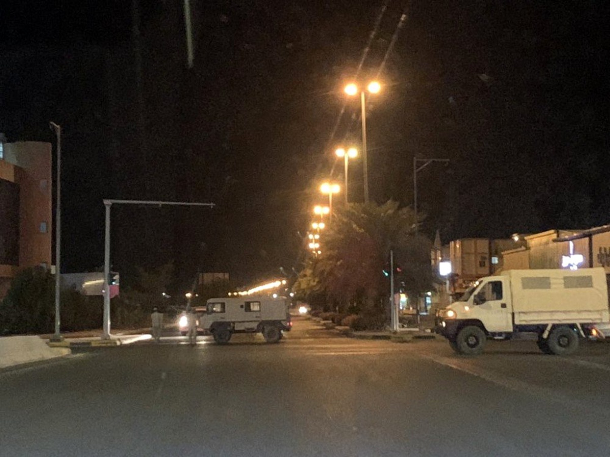 Suudi Arabistan\'da sokağa çıkma yasağı başladı