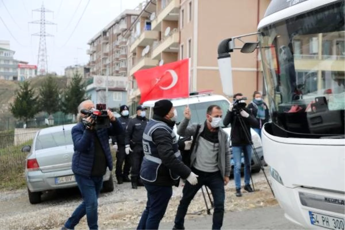 TIR sürücüleri, Sakarya\'da yurda yerleştirildi