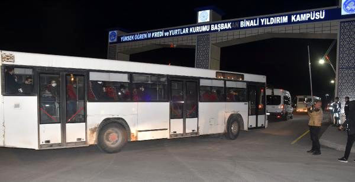 Yurt dışından Erasmus öğrenci kafilesi Sivas\'a geldi (2)