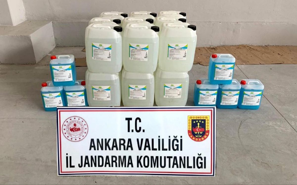 Ankara\'da 395 litre kaçak antiseptik dezenfektan ele geçirildi