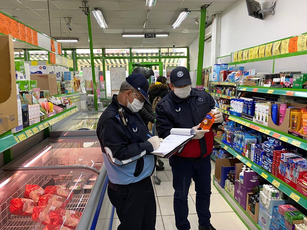 Ataşehir Belediyesinden gıda üretim ve satış yerlerine denetim
