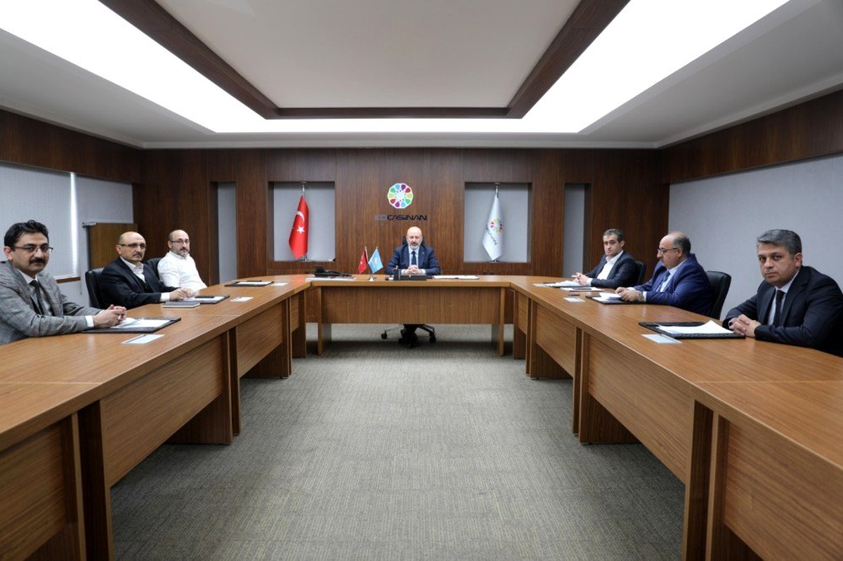 Başkan Çolakbayrakdar, "Vatandaşa daha hızlı ve kaliteli hizmet ulaştırıyoruz"
