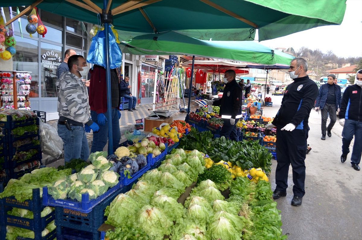 Bünyan\'da zabıta ve polisten anonslu "koronavirüs" uyarısı