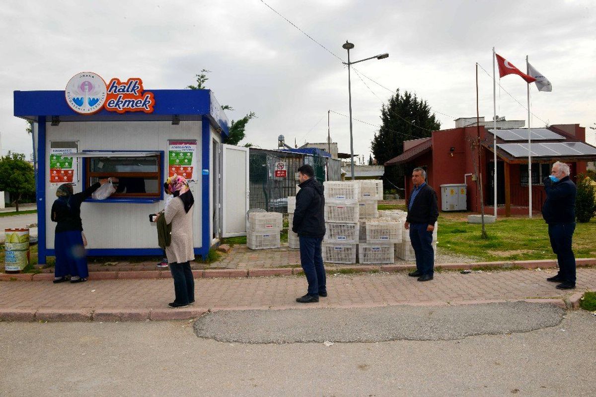 Ekmek büfelerinde 1 metre mesafe kuralı
