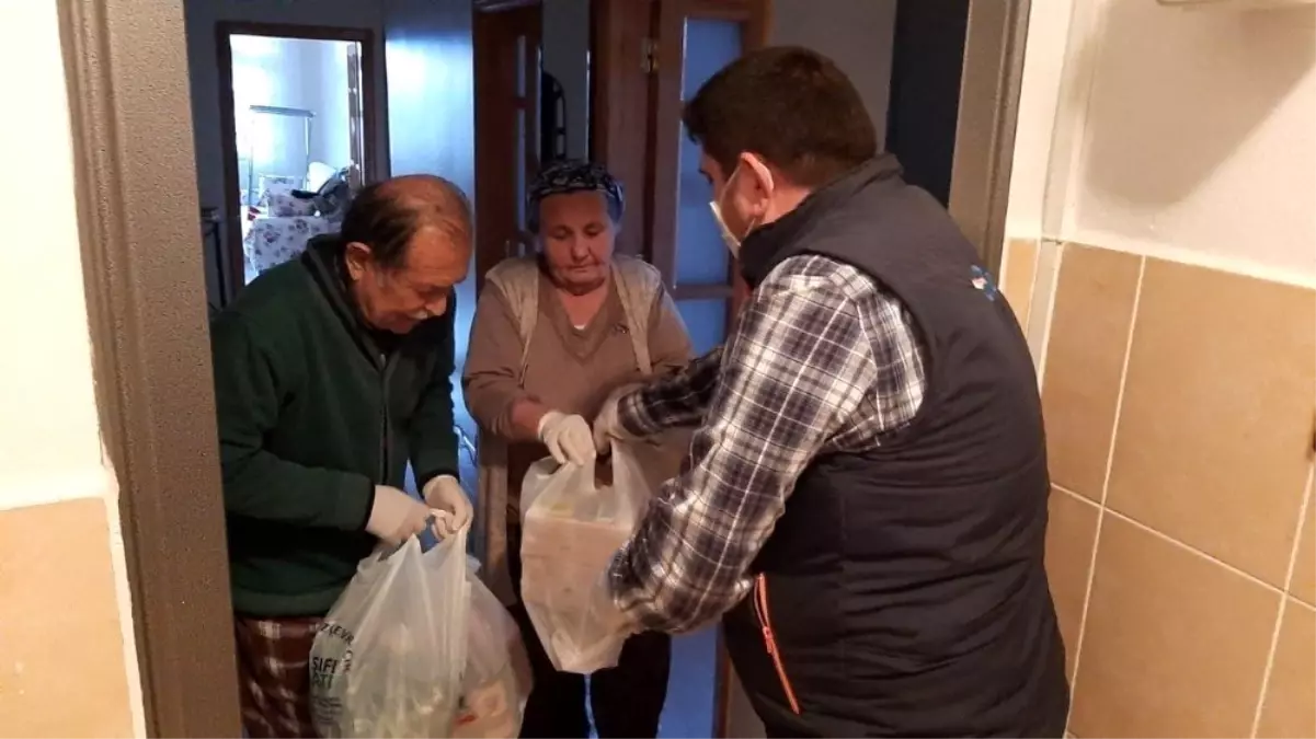 Esenlik, siparişleri evlere teslim etmeye başladı