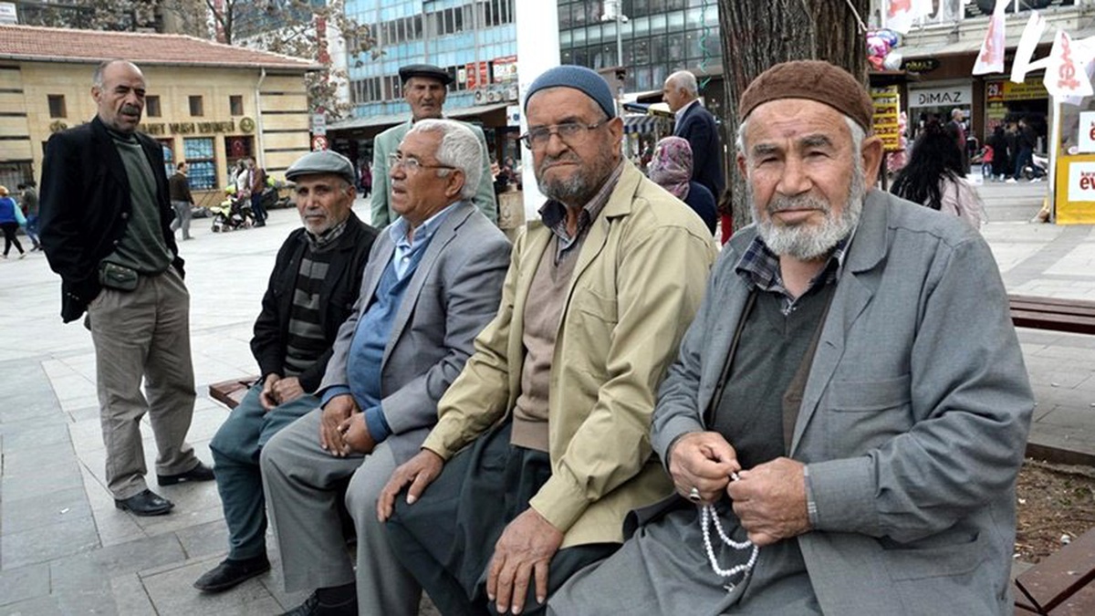 Gaziantep\'te Sokağa Çıkma Yasağına Uymayanlara Para Cezası