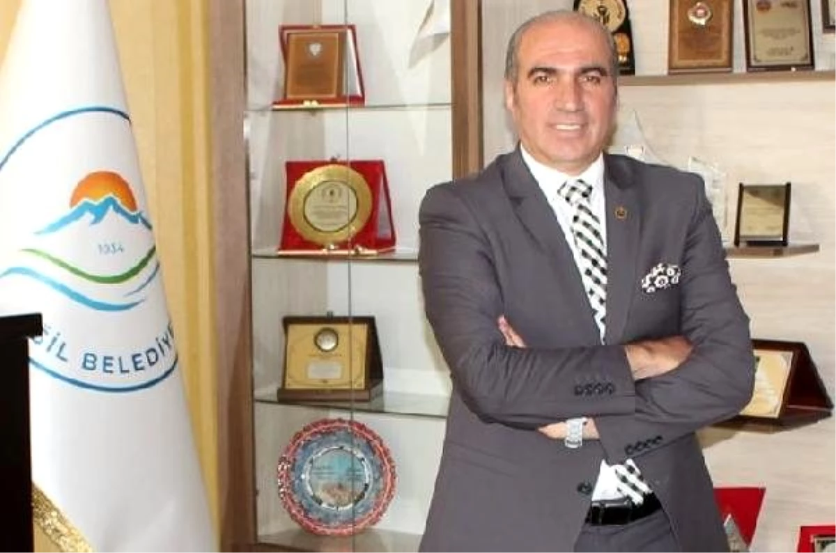 Görevden alınan HDP\'li Eğil Belediye Başkanı Akkul, tutuklandı
