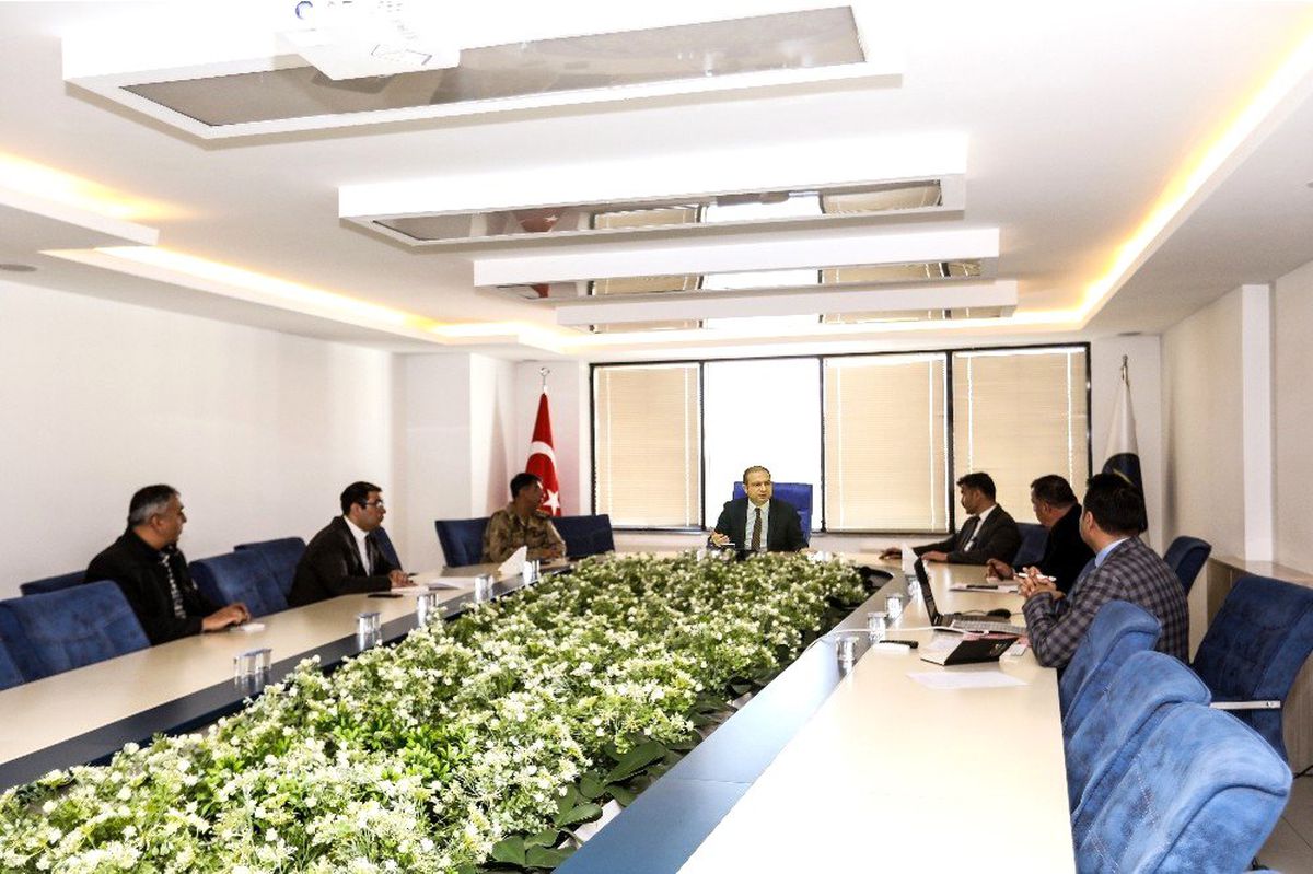 İpekyolu\'nda \'Vefa Sosyal Destek Grubu\' değerlendirme toplantısı