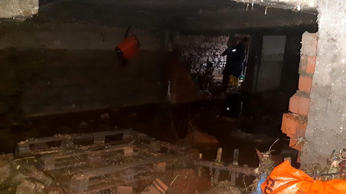 Kahramanmaraş\'ta sağanak ve dolu etkili oldu
