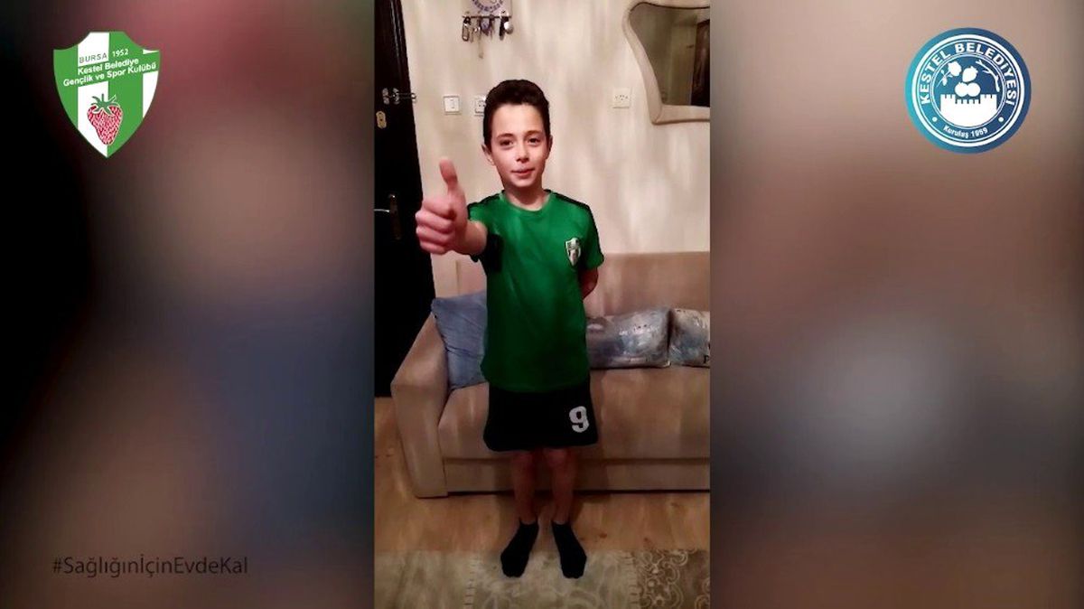 Kestelli çocuklardan "Evinde kal" videosu