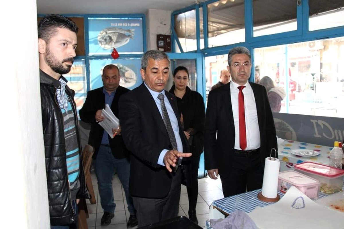 Koçarlı esnafı kapalı oldukları sürece kira ödemeyecek