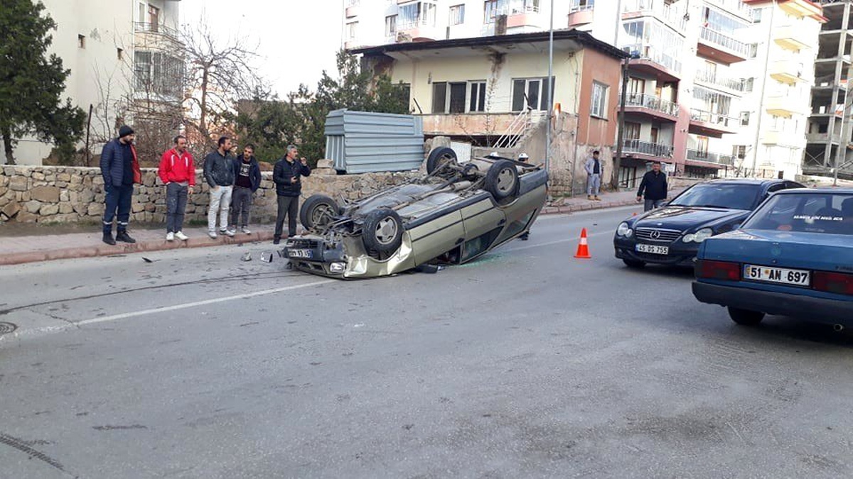 Otomobil takla attı: 1 yaralı