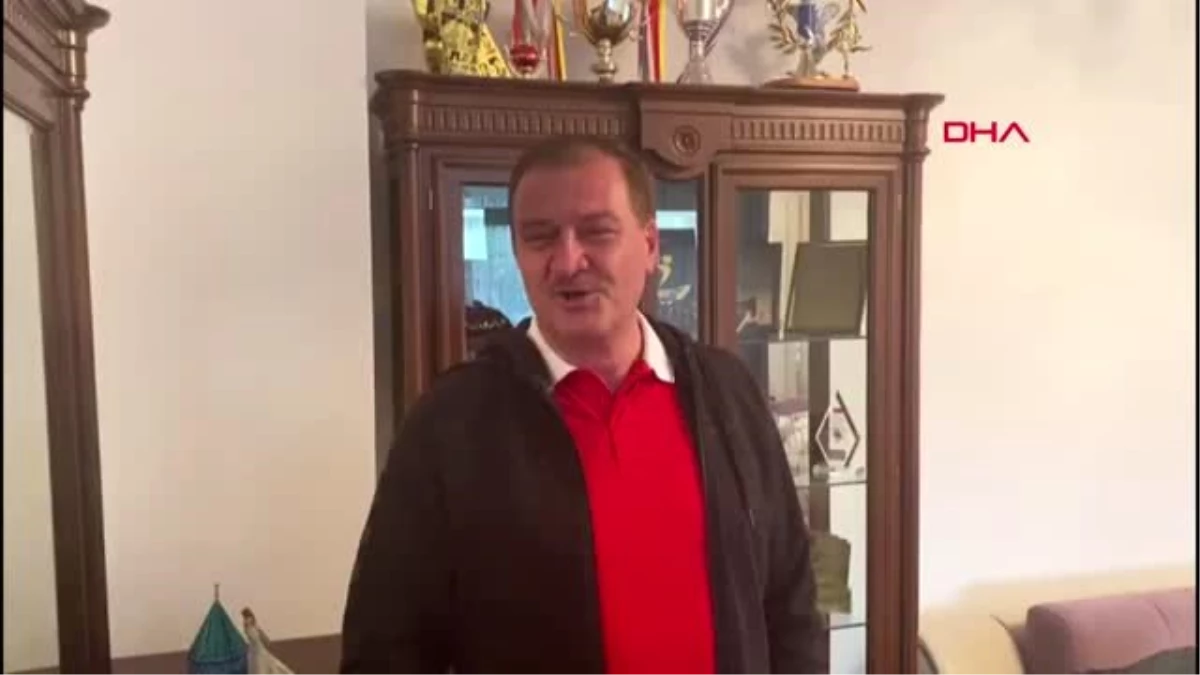 SPOR Tekvando Federasyonu Başkanı Metin Şahin ve sporculardan \'koronavirüs\' mesajı