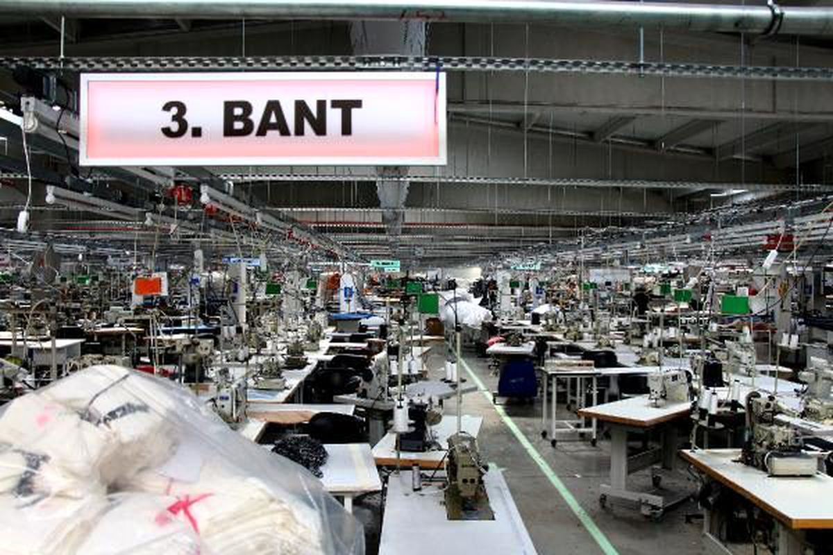 Tekstil fabrikasından çalışanlarına \'koronavirüs\' nedeniyle ücretli izin