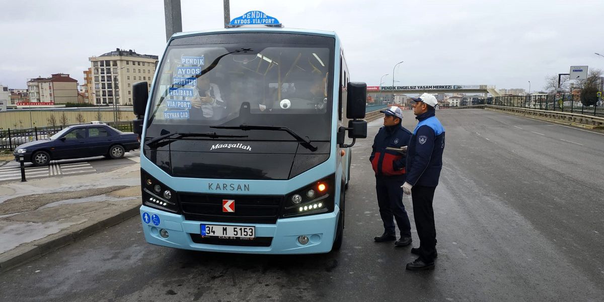 Toplu ulaşımda güvenli mesafe düzenlemesi