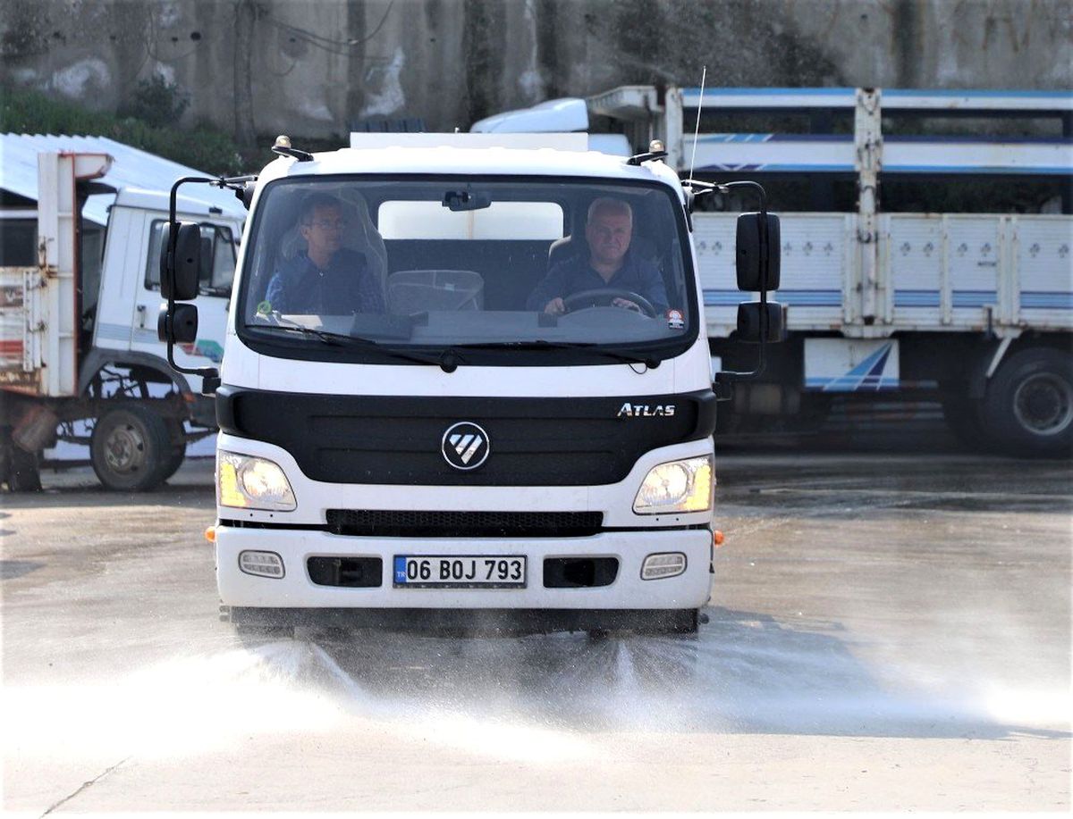 Turgutlu\'da dezenfekte çalışmaları devam ediyor