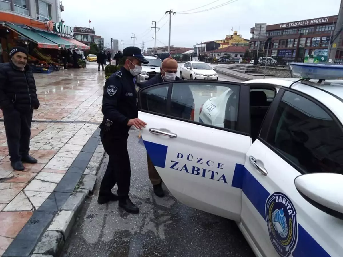 Belediye ekipleri yaşlıları evlerine kadar getiriyor