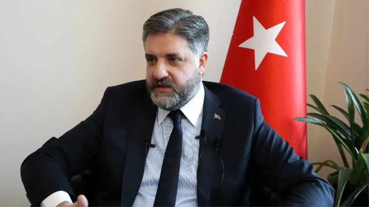 Büyükelçi Önen: "Toplum olarak kurallara riayet edersek korkmamıza gerek yok"