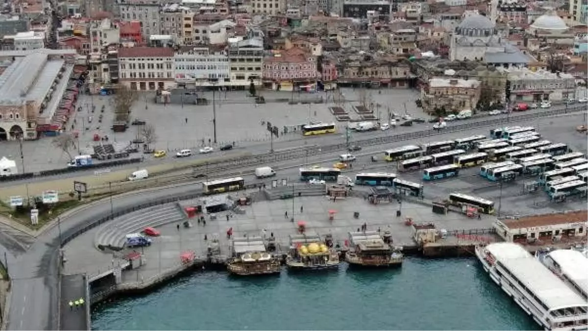 Eminönü ve Karaköy meydanları havadan görüntülendi