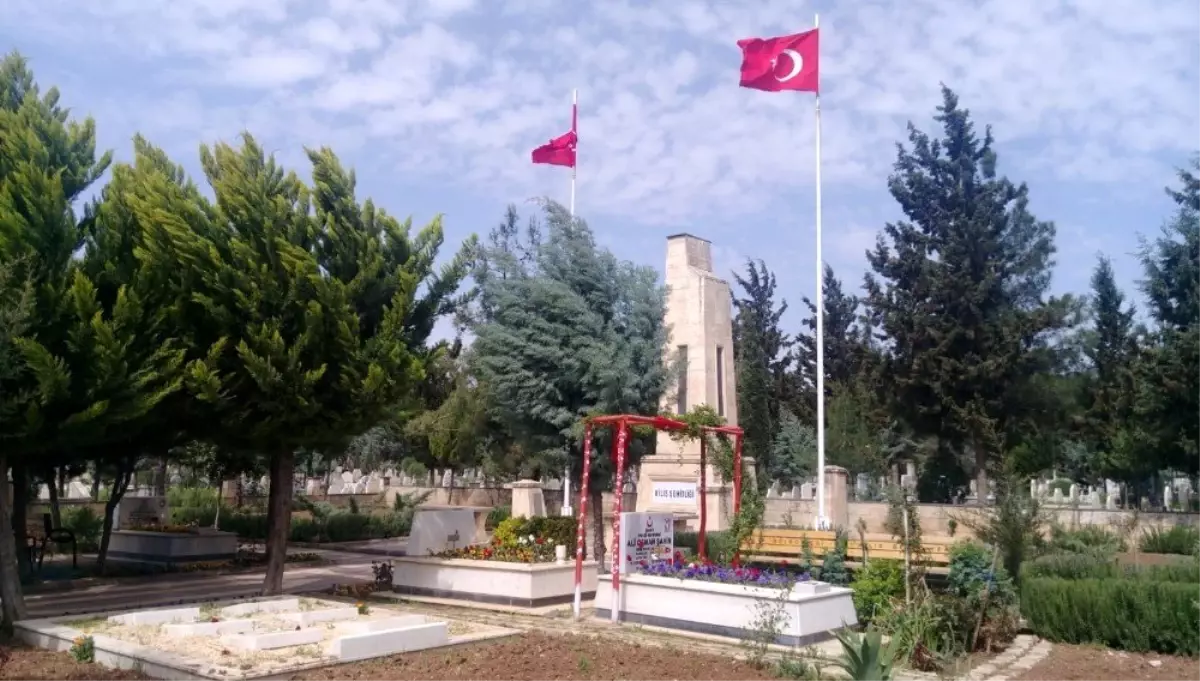 Kilis\'te şehitlik yeniden düzenlenecek