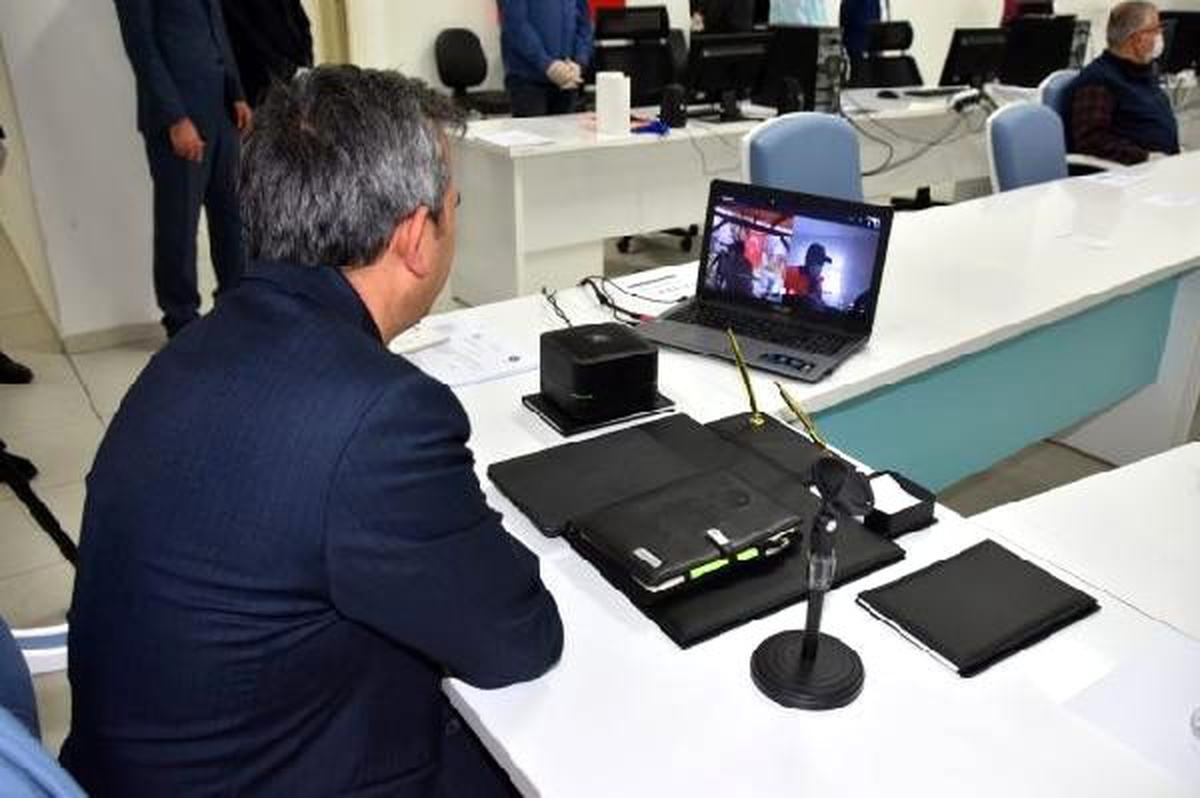Kırıkkale Valisi, 65 yaş ve üstü vatandaşlar ile video konferans yöntemiyle görüştü