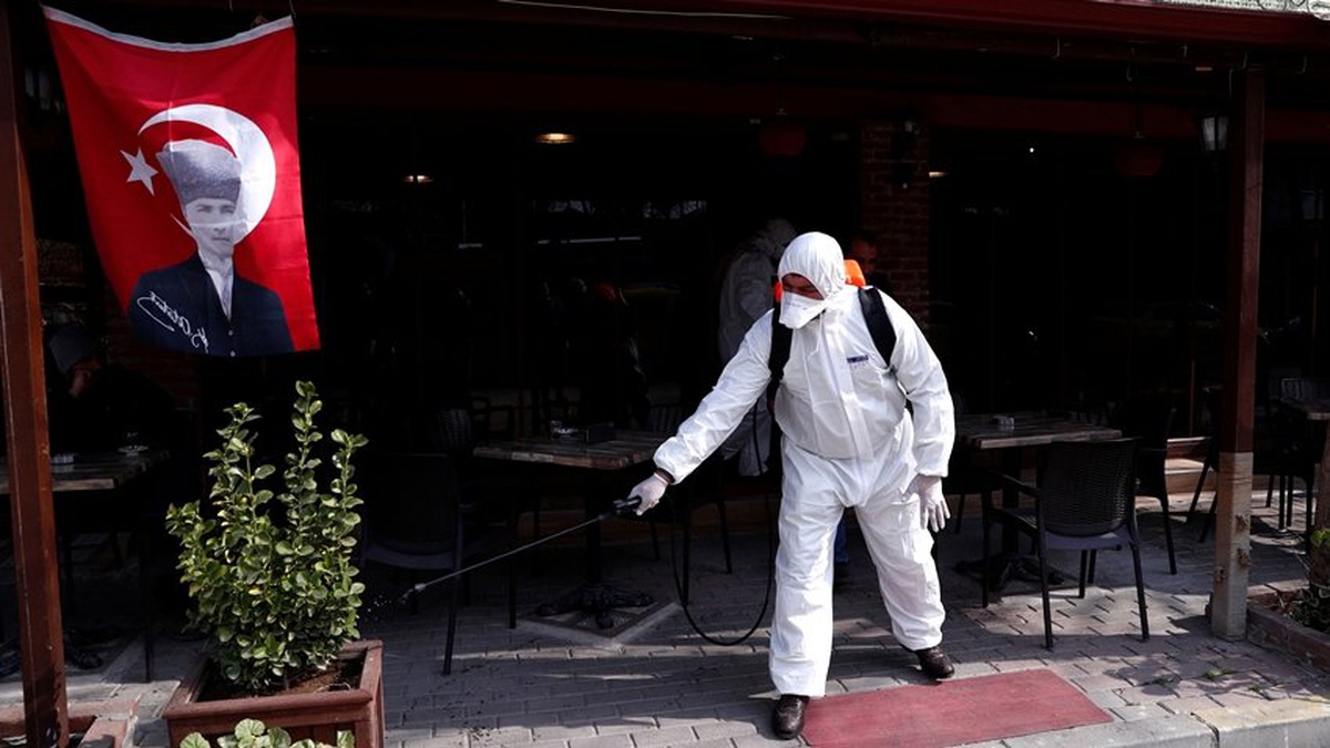 Koronavirüs Salgını Türkiye\'de Ne Zaman Son Bulabilir?