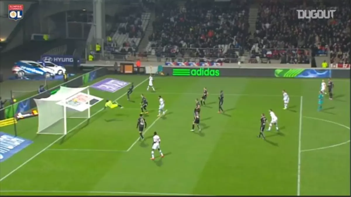 Lyon\'un Reims\'a Attığı En İyi 5 Gol