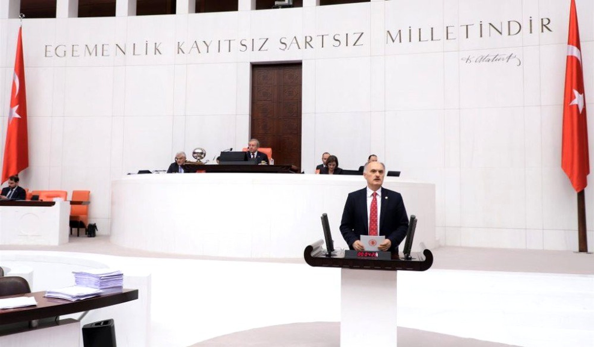 Milletvekili Öztürk\'ten ekonomiye ilişkin düzenleme açıklaması