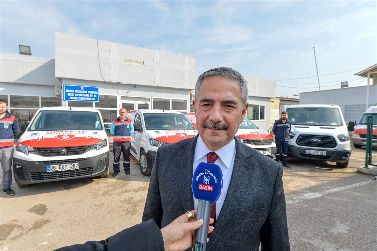 Ankara Büyükşehir Belediyesi sokak hayvanları için 4 araç satın aldı