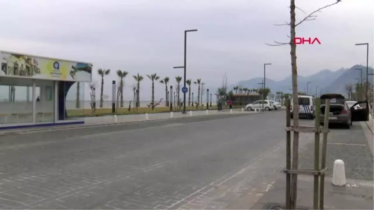 ANTALYA Polis vatandaşları anonsla uyardı