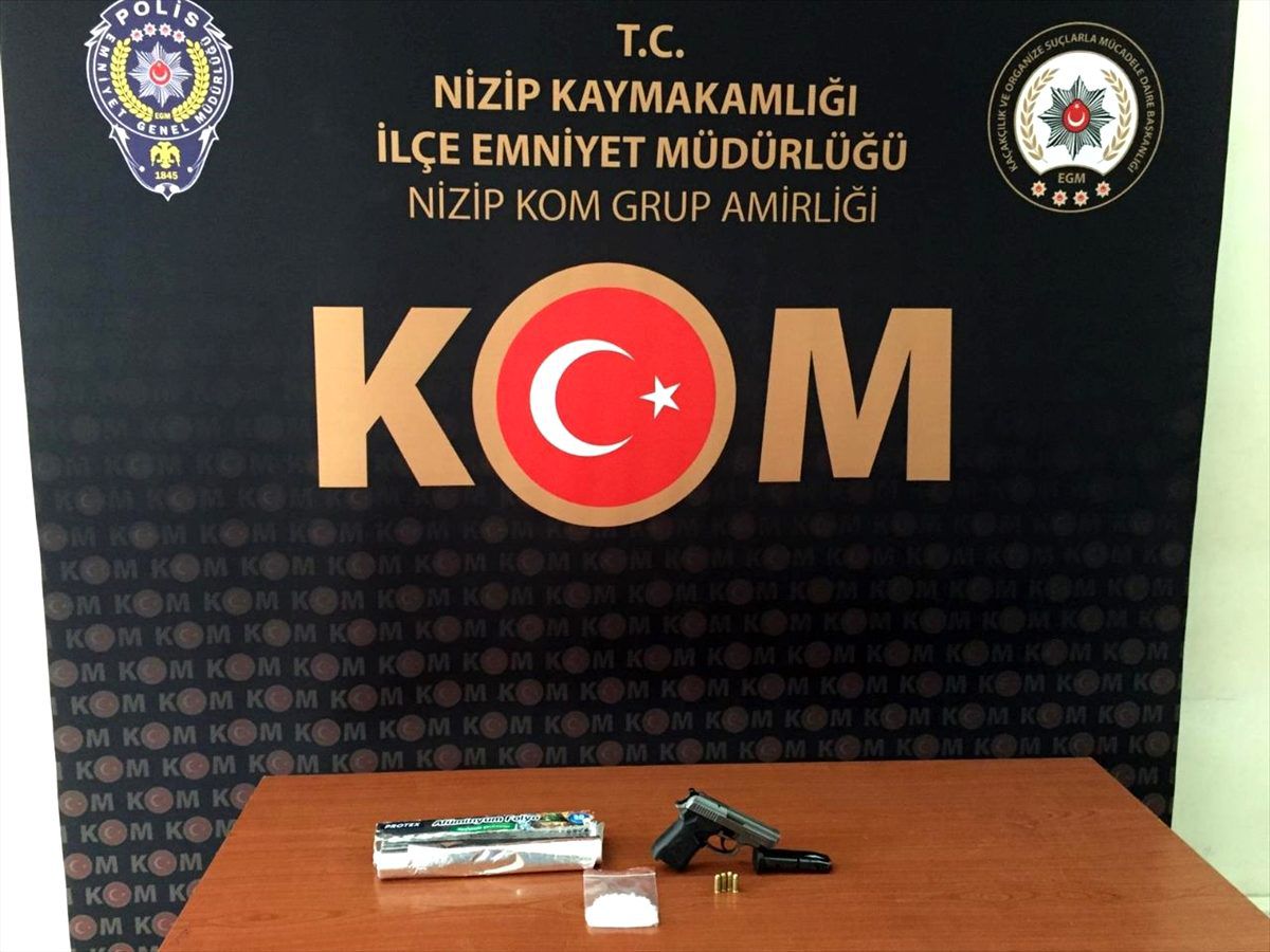 Gaziantep\'te uyuşturucu operasyonunda 8 şüpheli yakalandı