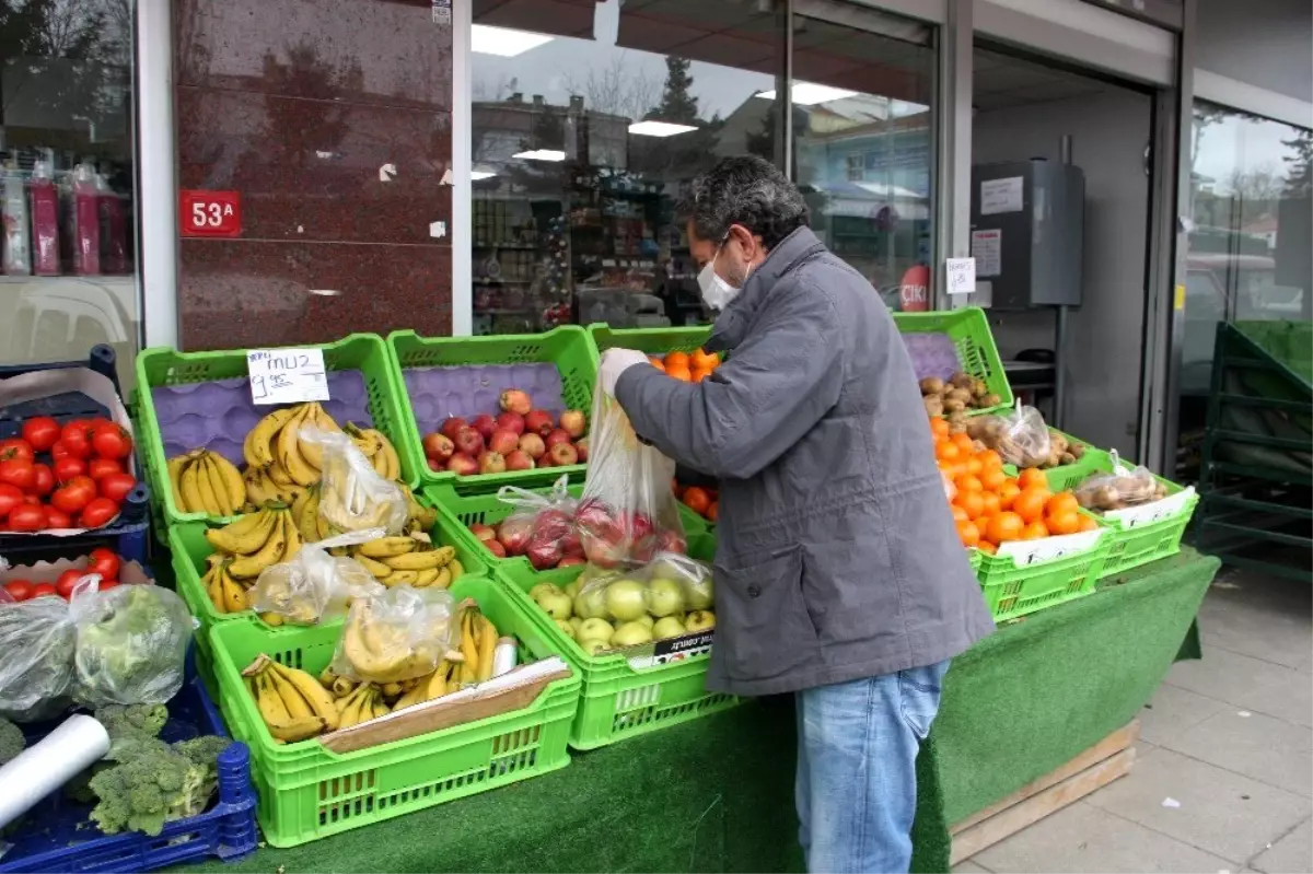 Jandarmadan marketlerde korona virüs denetimi