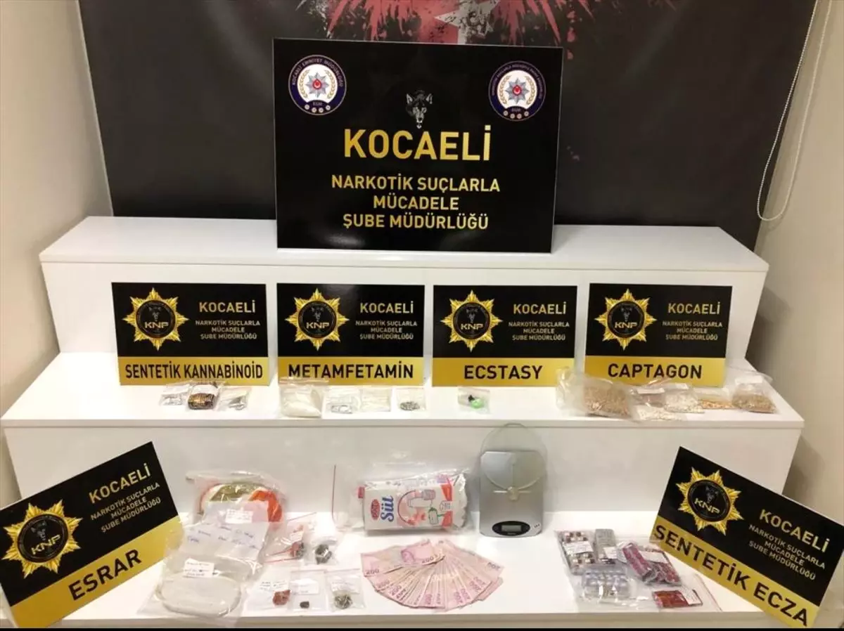 Kocaeli\'de düzenlenen uyuşturucu operasyonunda 9 şüpheli yakalandı