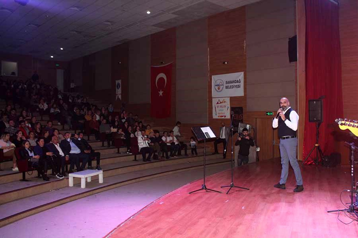 Ünlü sanatçı Dodan ihtiyaç sahipleri yararına konser verdi