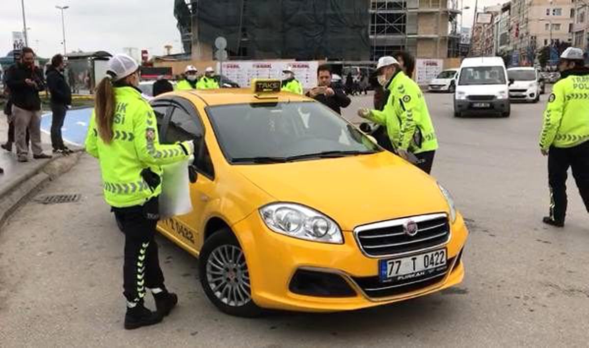 Yalova\'da trafik ekiplerinden koronavirüs tedbirleri