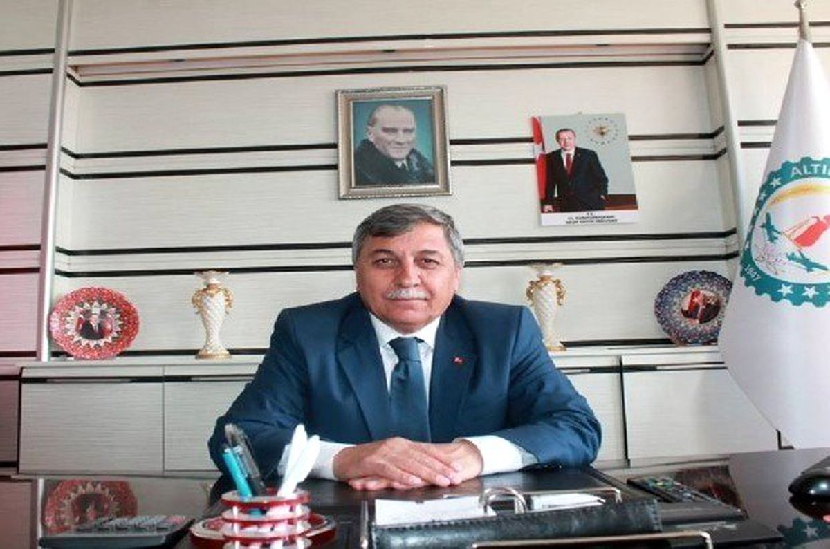 Başkan Arif Teke: "Sorun küresel, çözüm ulusaldır"