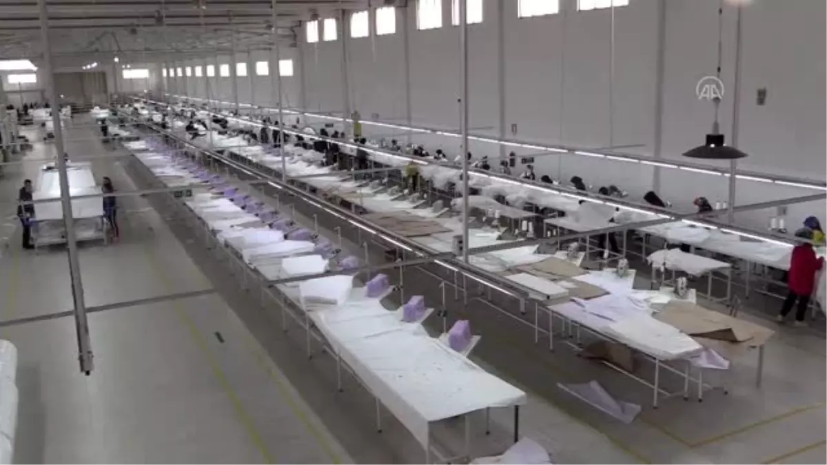 Çin\'den gelen taleple başladı, şimdi iç piyasa için antibakteriyel tulum üretiyor
