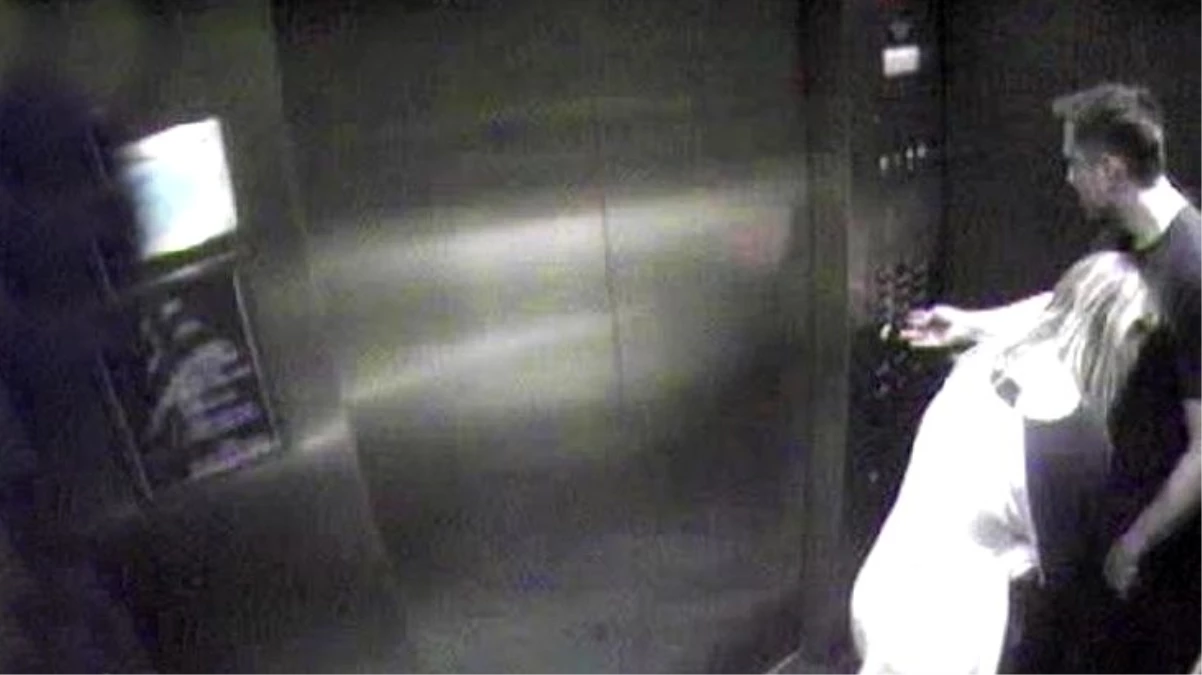 Elon Musk ve oyuncu Amber Heard\'ın asansörde çekilen görüntüleri ortaya çıktı