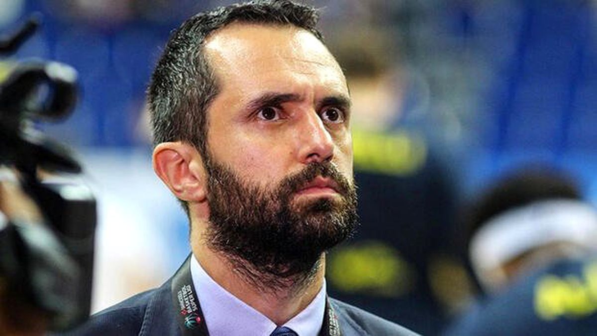 Fenerbahçe\'de İlker Üçer\'in corona virüsü testi pozitif çıktı!
