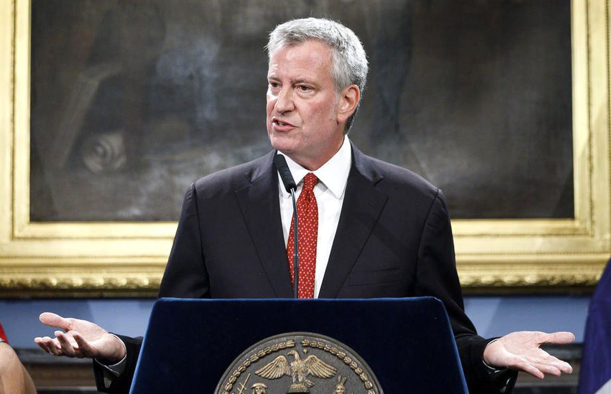 New York Belediye Başkanı Blasio: "New York Mayıs\'ın sonuna kadar kapalı kalabilir"