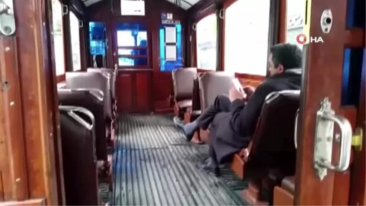 Nostaljik tramvay boş kaldı