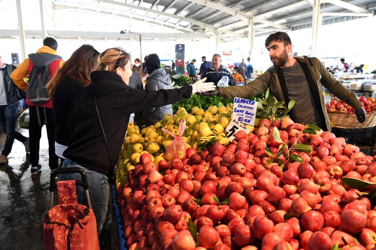 Semt pazarlarında denetim artırıldı
